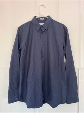 Calvin Klein men’s button down